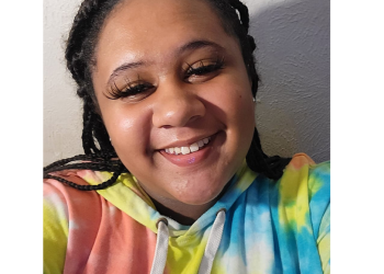 Gadis 14 Tahun Ditemukan Tewas Tertembak di Pinggir Jalan