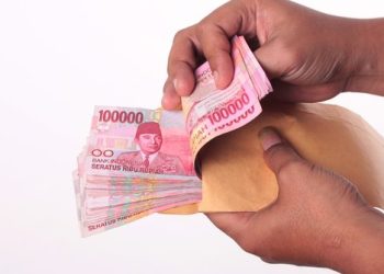 Kasus Suap Rp 100 Juta, Mantan Sekda Tanjung Balai Dituntut 2 Tahun Penjara oleh KPK