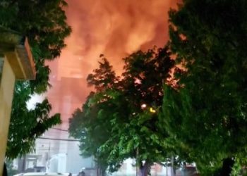 Kebakaran Hebat Terjadi di RSUP dr Kariadi Semarang, Pasien Ruang Kasuari Di Evakuasi