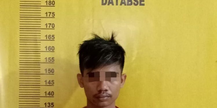Berdalih Jaga Diri, Pria di Pekanbaru Ditangkap Polsek Senapelan Atas Kepemilikan Pisau Kerambit