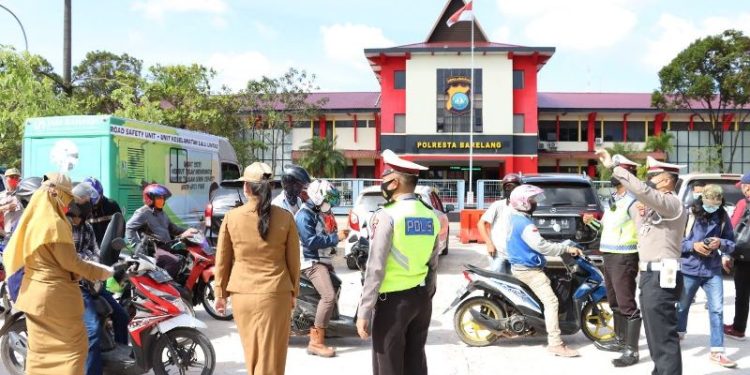 Tak Bayar Pajak, Puluhan Kendaraan Terjaring Razia Dispenda Batam