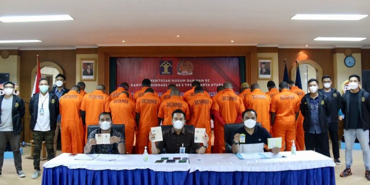 Imigrasi Jakarta Utara Tangkap 18 WNA, 11 Diantaranya Tak Miliki Paspor