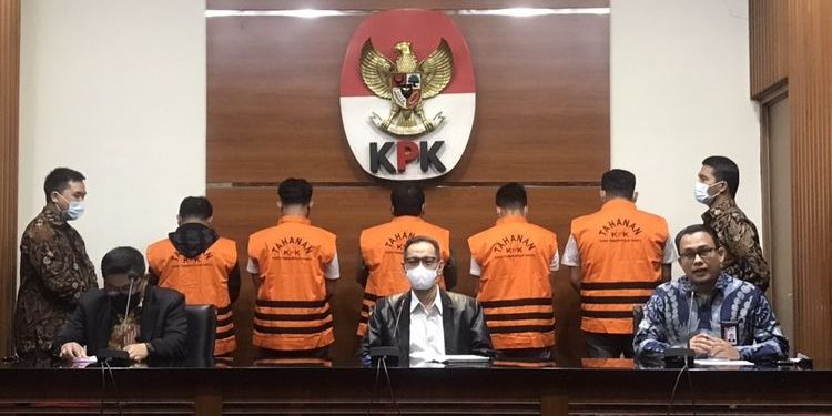 Bupati Langkat Terjaring OTT, Ditahan KPK Bersama Saudara Kandungnya