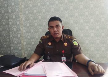 Kejari Kampar Teliti Berkas Ketua Kopsa M Anthony Hamzah Diduga ‘Otak’ Pelaku Pengrusakan di PT Langgam Harmoni