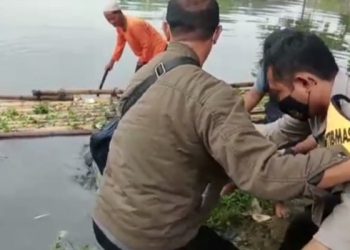 Mengenaskan, Seorang Mayat Perempuan Tanpa Identitas Mengambang di Danau di Perumahan Bugel Karawaci
