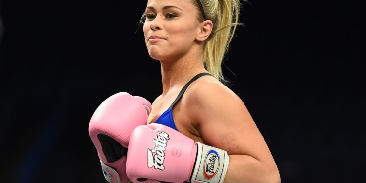 Mantan Petarung MMA Akui Bikin Sex Tape Bareng Suami