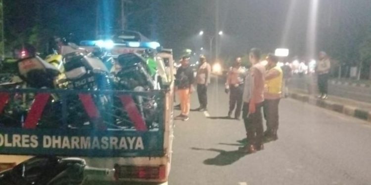 Hendak balap Liar, Puluhan Motor dan Pengemudi Diamankan Polres Dharmasraya