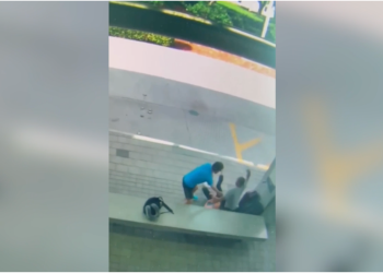 Cekik Wanita di Halte Bus dengan Tali Sepatu, Pria Florida Diamankan Polisi