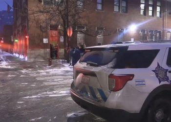 Bayi Baru Lahir Ditemukan Tewas Membeku di Depan Stasiun Pemadam Kebakaran Chicago