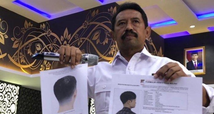 Identik dengan Sketsa yang Dirilis Polisi, Siapa Dua Sosok Orang Pakai Kemeja Kotak-kotak di Pagi Pembunuhan Subang?