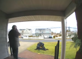 Nenek 73 Tahun Berhasil Memancing Penipu ke Rumahnya, 2 Polisi Sudah Menunggu