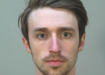 Ngarang jadi Lulusan Kampus Terbaik hingga Bakal Kerja di SpaceX, Pria Ini Habisi dan Mutilasi Kedua Orang Tuanya setelah Kebohongannya Terungkap