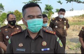 Belasan Pejabat Pemkab Kampar Ramai-ramai Kembalikan Uang Dugaan Korupsi