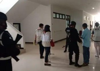 KPK Geledah 6 Kantor Dinas Terkait Kasus Dugaan Korupsi di Buru Selatan
