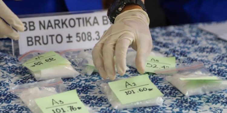 BNN Amankan 218,46 Kg Sabu dan 16.586 Butir Ekstasi dari Tiga Provinsi