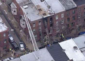 Rumah Petak Terbakar, 12 Tewas, 8 di antara nya Anak-anak