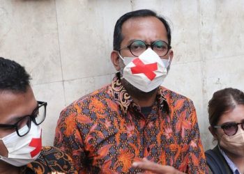 Dugaan Pencemaran Nama Baik, Haris Azhar dan Fatia Dijemput Paksa Polisi