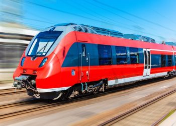 Pria 60 Tahun Didorong ke Kereta Api yang Sedang Melaju, Tewas di Tempat