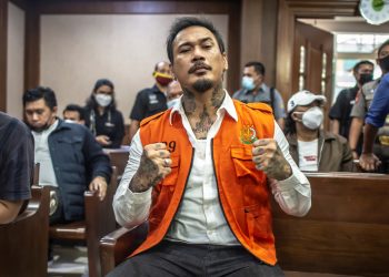 Dinilai Banyak Bohong di Persidangan, Pihak Jerinx SID Ajukan Tes Poligraf untuk Adam Deni