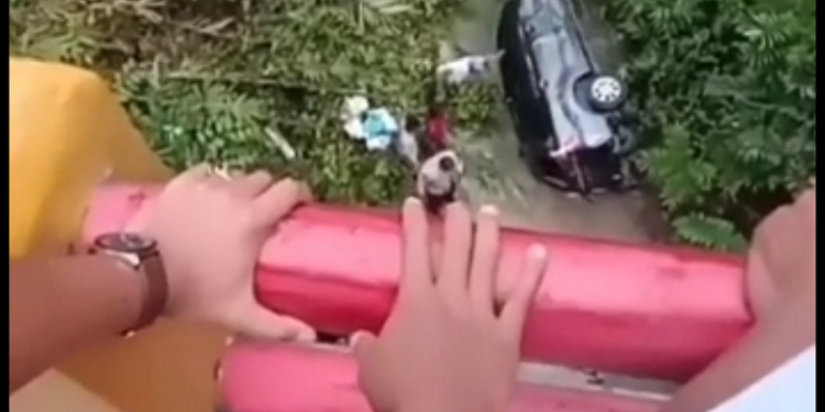 Avanza Masuk Jurang di Rantau Berangin Kampar