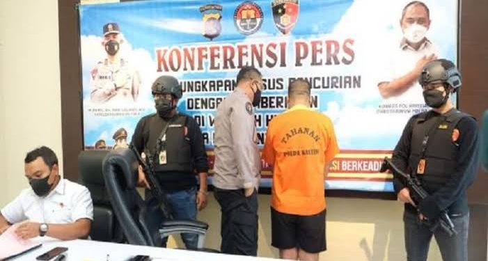 Berhasil Bobol ATM Rp2,4 Miliar, Pelaku Sewa Helikopter Berkeliling Bali