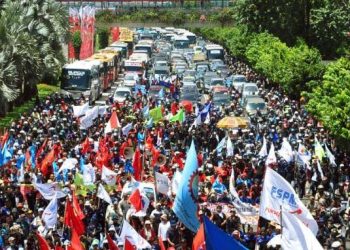 Buruh Ancam Demo Besar-besaran Akibat Aturan JHT Baru Bisa Diambil Umur 56 Tahun