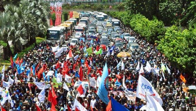 Buruh Ancam Demo Besar-besaran Akibat Aturan JHT Baru Bisa Diambil Umur 56 Tahun