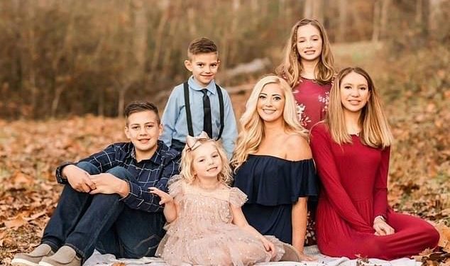 Ibu Tunggal Dipenjara karena Biarkan Anak Sulung Asuh Adik-adiknya