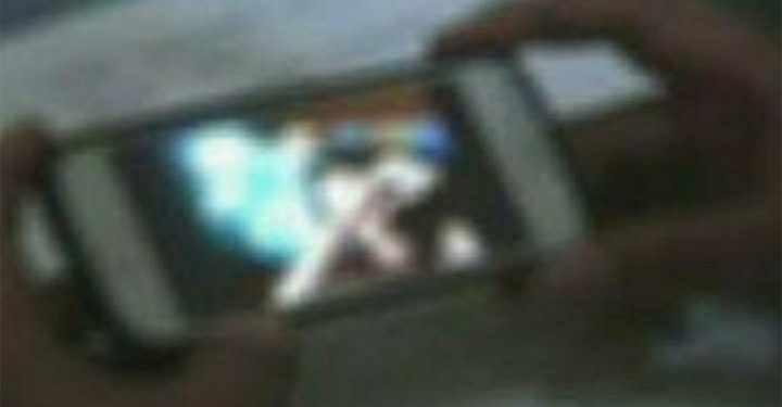Ya Ampun! Sakit Hati Diputusin Pacar, ABG Kirim Video Mesumnya ke Orangtua Mantan