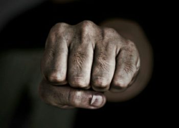 Pria yang Didakwa Karena Memukul Istri yang Memarahinya Usai Menonton Film Porno Dibebaskan