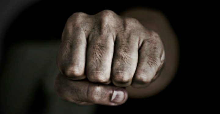 Pria yang Didakwa Karena Memukul Istri yang Memarahinya Usai Menonton Film Porno Dibebaskan