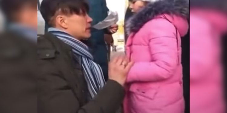 Bikin Mewek, Video Ayah Ukraina yang Ucapkan Selamat Tinggal pada Putrinya Viral di Medsos