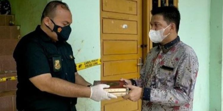 Olah TKP Kebakaran Pondok Pesantren di Rokan Hulu, Polisi Temukan Alquran Utuh