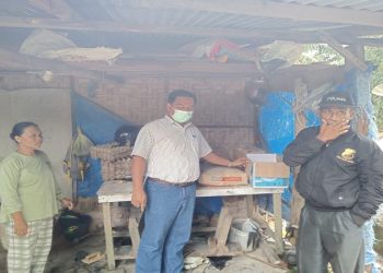 Geger, Warga Bengkalis Temukan Bayi Laki-laki di Belakang Kandang Ayam