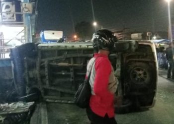 Tabrak Tiga Warga di Pulogadung, Pengemudi Avanza Sempat Diamuk Massa dan Mobilnya Digulingkan