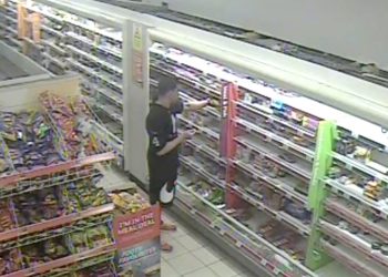 Sinting, Pria Ini Suntikkan Darahnya Sendiri ke Makanan di Supermarket, Termasuk Fillet Ayam dan Buah Apel