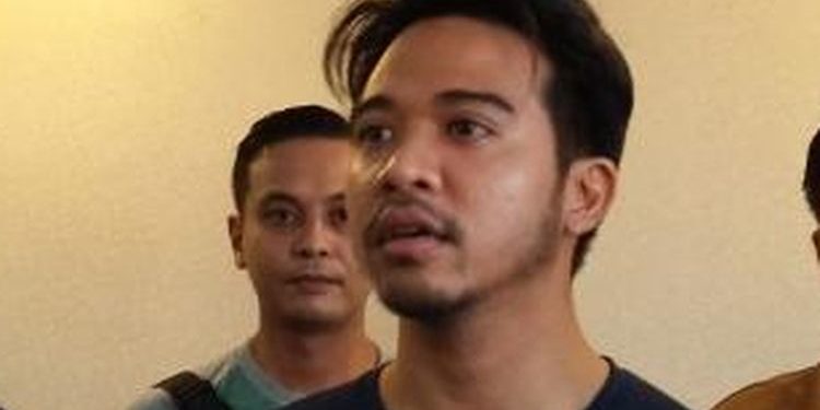 Nggak Kapok, Roby Geisha Kembali ditangkap Polisi atas Kepemilikan 8 Gram Ganja