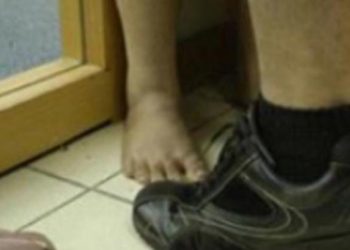 Cabuli Anaknya di Dalam Kamar, Ayat Tiri Kepergok Istri