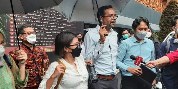 Polda Metro Jaya Tetapkan Haris Azhar dan Fatia Maulidiyanti Tersangka Pencemaran Nama Baik