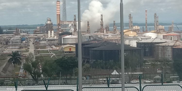 Muncul Kepulan Asap, Kilang Pertamina di Balikpapan Kebakaran