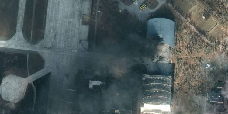 Targetkan Gedung Pemerintahan, Ledakan Besar Terjadi di Alun-alun Kharkiv Ukraina