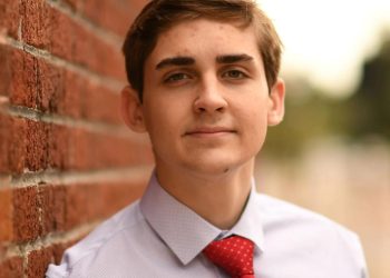 Si Jenius yang Lacak Jet Elon Musk Kini Lirik Target Baru: Sekelompok Oligarki Rusia