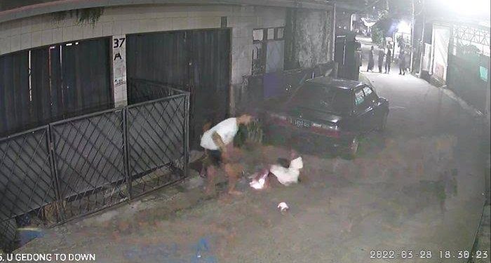 Dipertemukan dengan Pelaku Pembakaran Kakinya, Bocah SD di Jakarta Timur Menangis