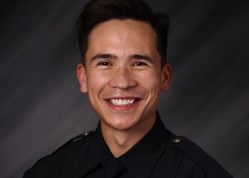 Perwira Ini Tertembak di Lehernya saat Mengejar seorang Pria yang Melarikan Diri