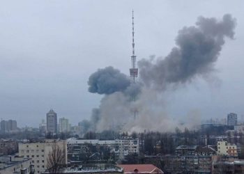 Hilang Kendali, Truk di Tangerang Tabrak Pembatas Jalan Satu Orang Tewas