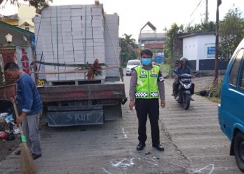 Mengenaskan! Tabrak Bagian Belakang Truk, Pengendara Motor Tewas Seketika