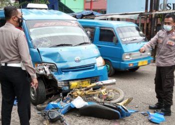 Gegara Lawan Arah Pemotor di Citeureup Tewas Ditabrak Angkot