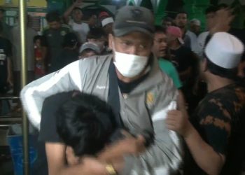 Gegara Curi Uang Kotak Amal di Masjid Al-Barkah Duren Sawit, Seorang Pemuda Nyaris Babak Belur Diamuk Massa