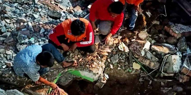 Hingga Selasa, Sudah 6 Korban Meninggal Ditemukan Akibat Gempa Pasaman Barat