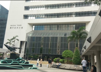 Membelai Payudara dan Alat Kelamin Siswa, Pelatih Ini Diganjar Hukuman Penjara Selama Dua Tahun